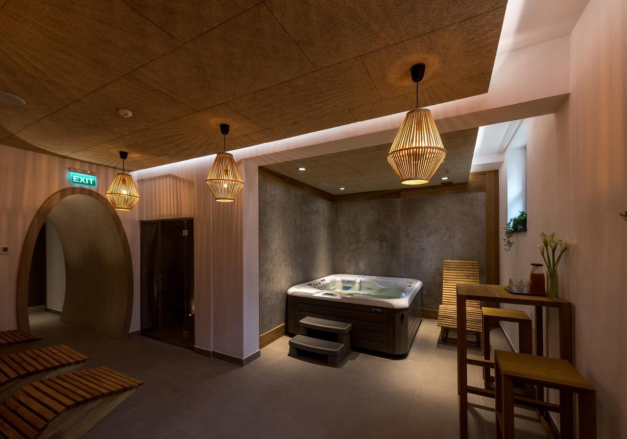 Fidelitas Hotel Sfântu-Gheorghe Zewnętrze zdjęcie